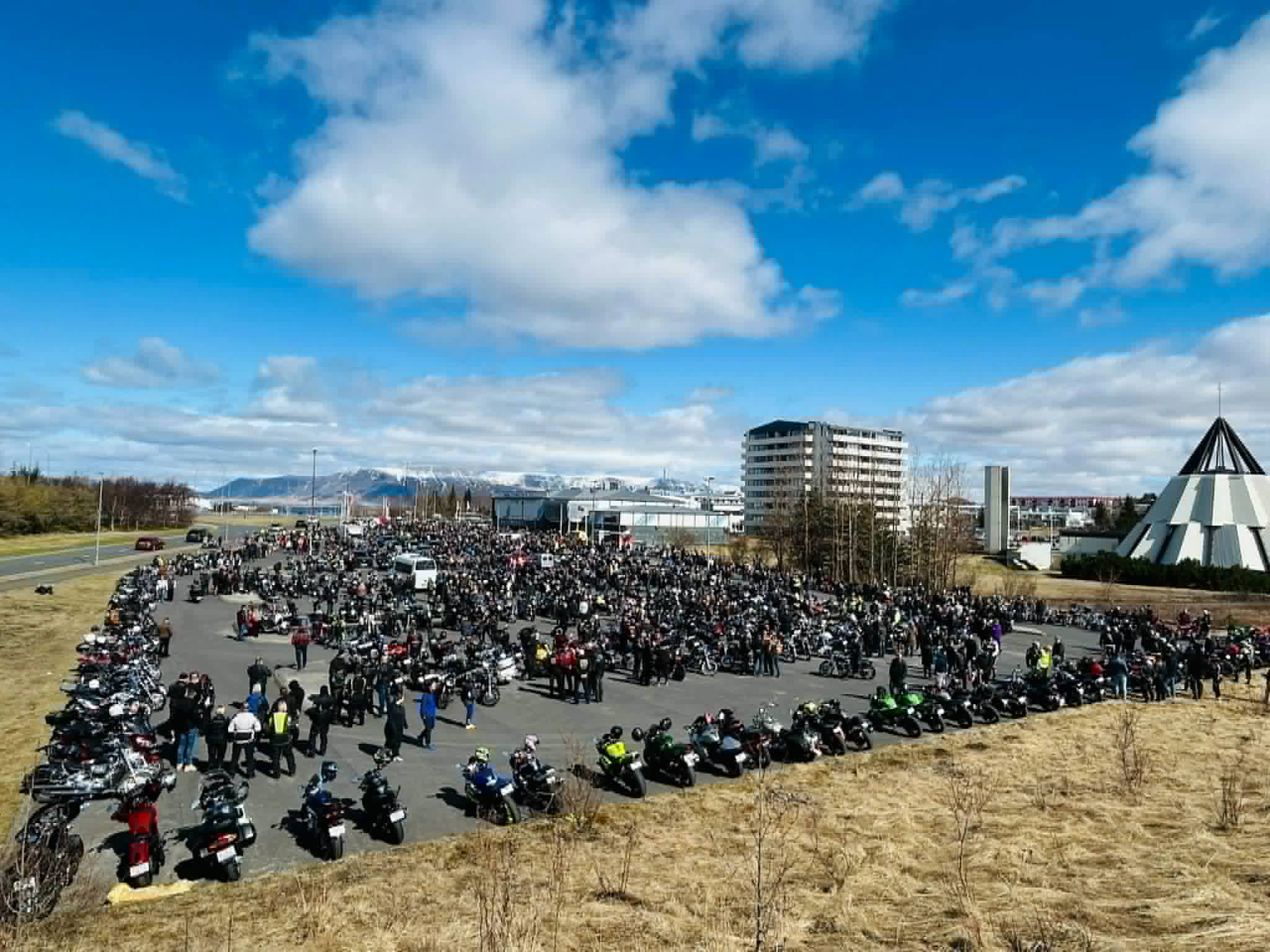 Þakkir fyrir einstakan dag